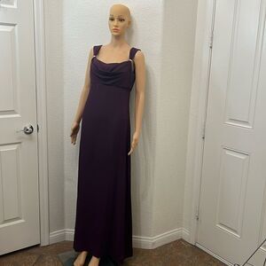 Michaelangelo Dress Sz 8 Plum Purple Diamond Accent Ruched Scoop Neck Maxi Lined
